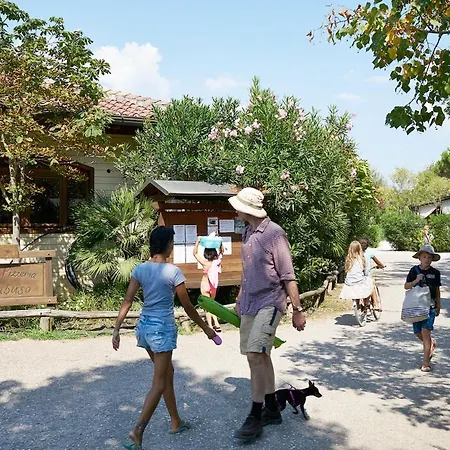Campsitechalet In Near Sea Incl Airco * Viareggio